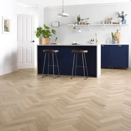 Parquet-Flooring-in-Kitchen