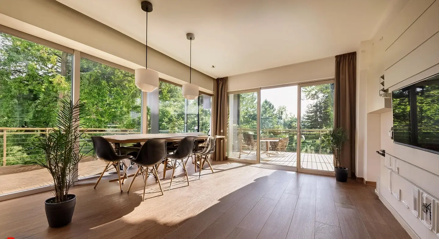 LVT Напольные Покрытия LVT Flooring