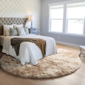 Round Carpets in Bedroom