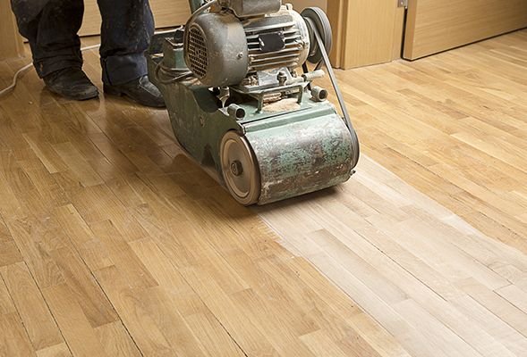 Flooring Maintenance Guide Dubai: Protect Floors from Sand, Humidity & AC Leaks